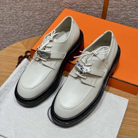 HERMES 252 First 厚底牛津鞋 黏土米色/Clay beige 小牛皮/Calfskin