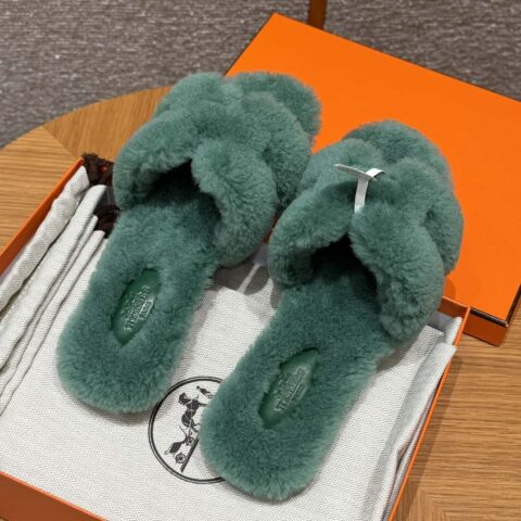 HERMES 181 Oran 凉拖 绿色/Green 羊毛皮/woolskin