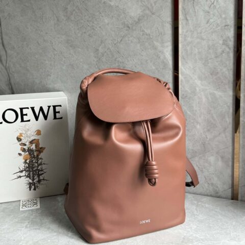 LOEWE 罗家新款双肩包🎒0903布朗尼棕