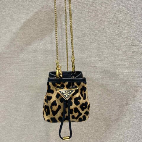 PRADA🎉豹纹小水桶🎉1NR016新品🎉🎉