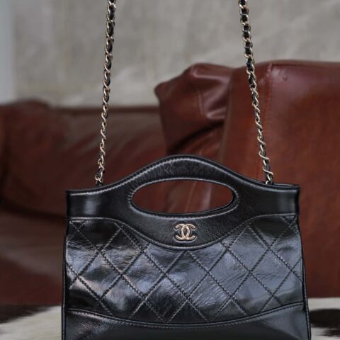 Chanel 24C横款31bag nano牛皮 黑色➿AP3656