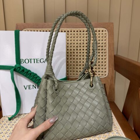 BV 𝙋𝙖𝙧𝙖𝙘𝙝𝙪𝙩𝙚小号 洞石绿 796569