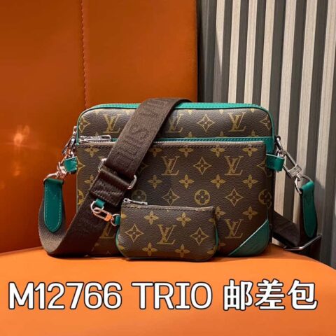 【原单精品】M12766老花/绿色 男包三件套系列 TRIO 邮差包