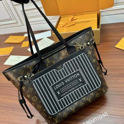 LV M11946 REVERSIBLE Neverfull Inside Out MM