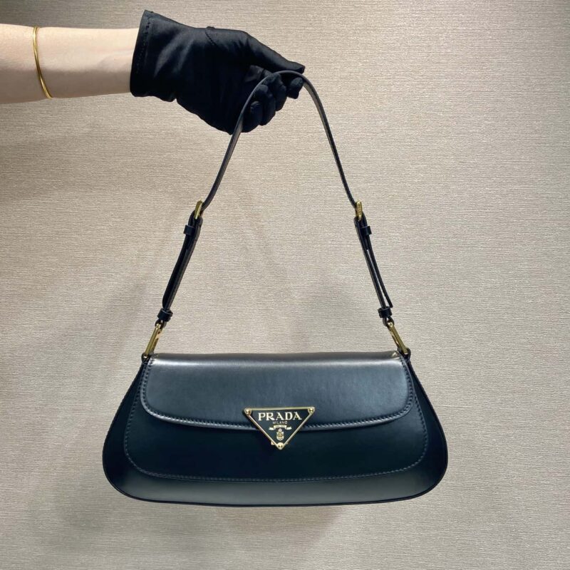 PRADA🎉平纹腋下包🎉1BD344大号🎉🎉黑色