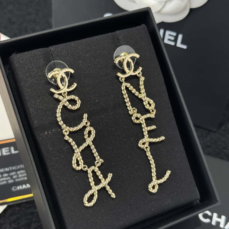❗️新品❗️☀️新款☑️ 香奈儿双c麻绳字母耳钉耳环 ☀️