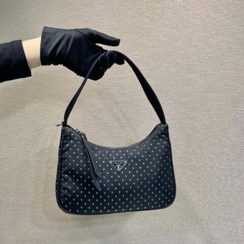 PRADA🎉铆钉Hobo🎉2025年1NE515铆钉