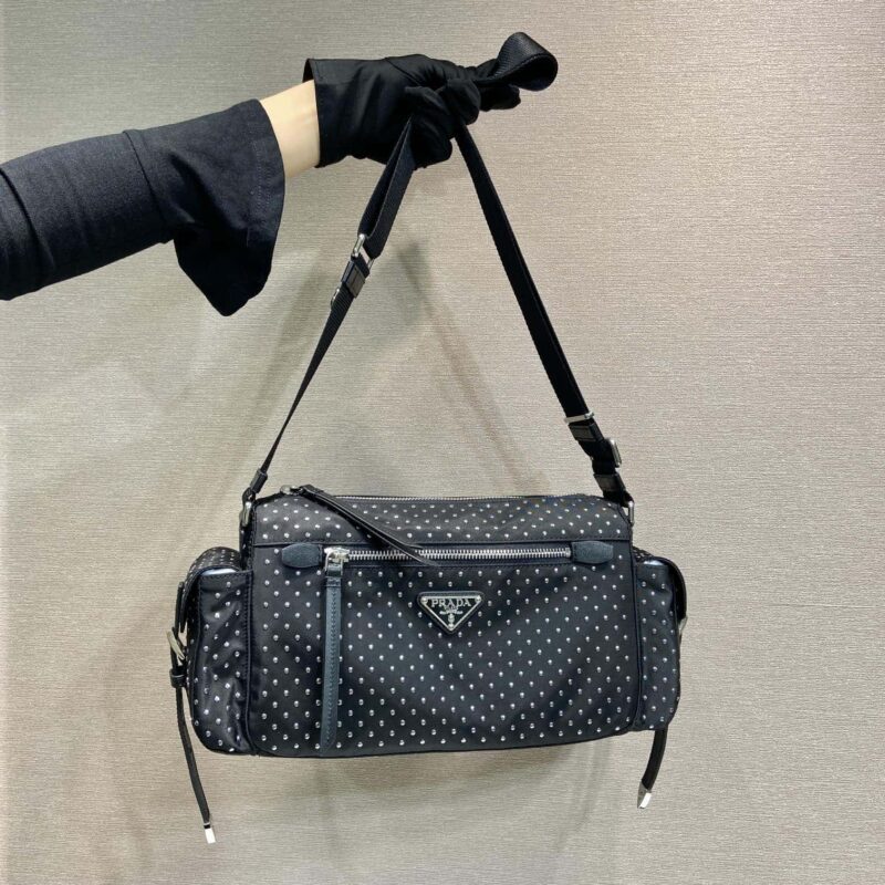 PRADA🎉新品🎉1BC236铆钉🎉🎉