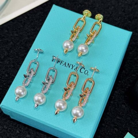 ❗️新品❗️ ☀️Tiffany&co 蒂芙尼Titan珠宝系列Tiffany Titan by Pharrell Williams 三叉戟珍珠耳钉耳环 ☀️