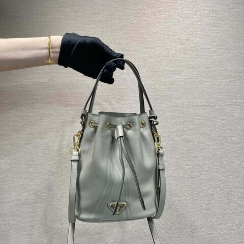 PRADA🎉小牛皮水桶包🎉1BE067新品🎉🎉