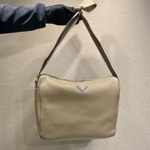 PRADA🎉新款邮差包🎉🎉😉2VH182小号新色🎉🎉