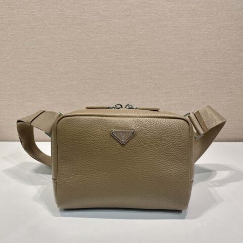 PRADA🎉新品胸包🎉2VH181大号新色🎉🎉