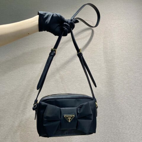 PRADA🎉蝴蝶结🎉1BC242单肩包🎉🎉