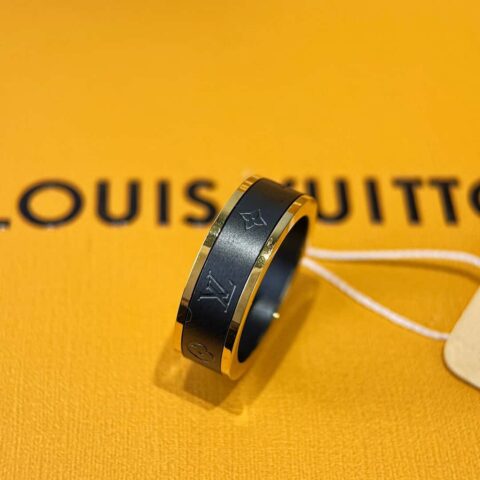 ❗️新品❗️ ☀原单货 ☀Louis Vuitton 路易威登黑色陶瓷戒指 ☀
