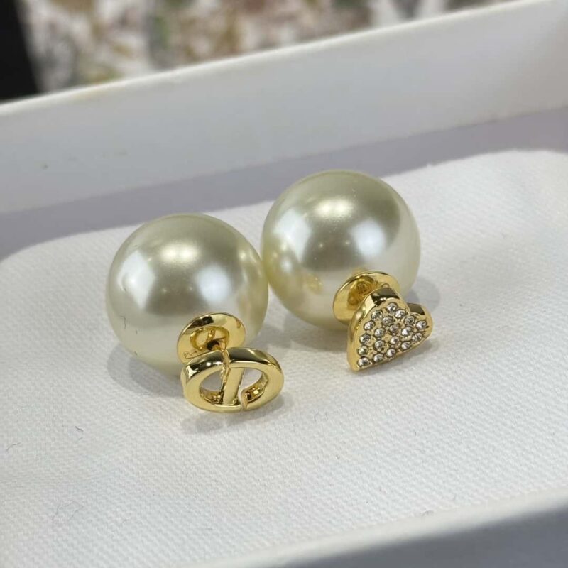 ❗️新品❗️ ☀️新款☑️ 迪奥Dior大小珍珠桃心爱心CD耳钉耳环 ☀️