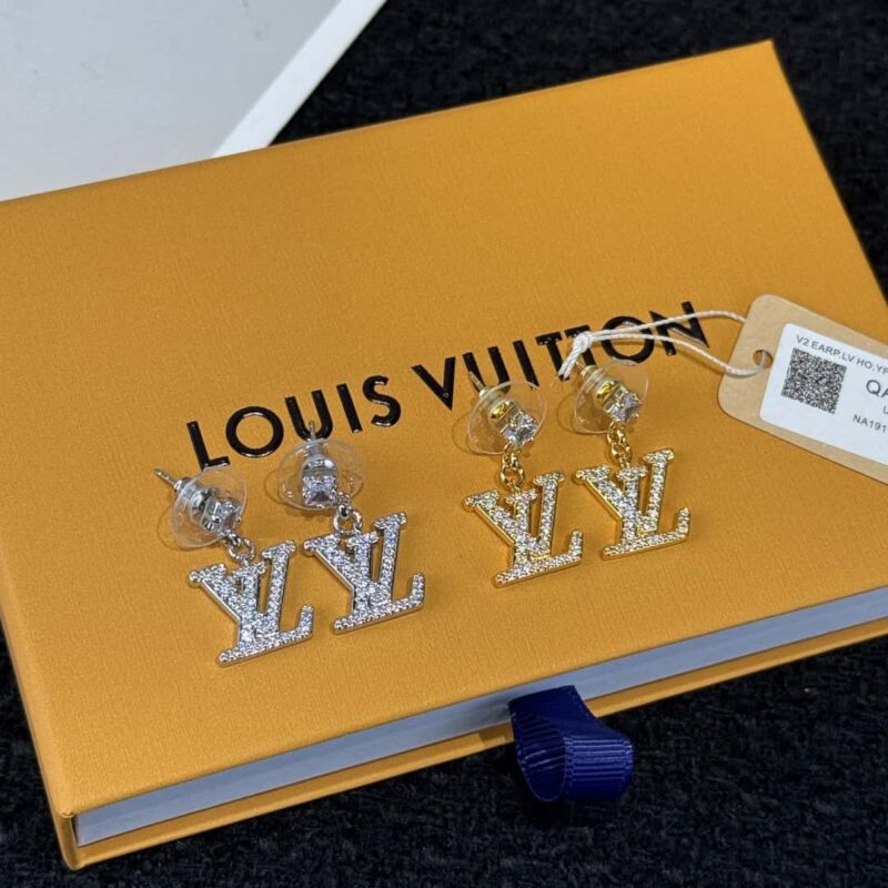 ❗️新品❗️ ☀原单货 ☀Louis Vuitton 路易威登LV满钻字母耳钉耳环 ☀
