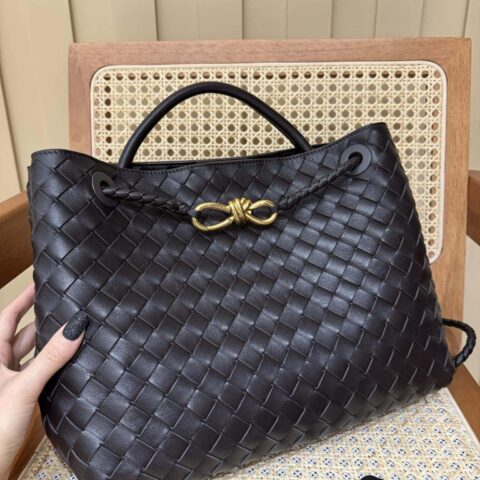 BV 中号Andiamo 766016巧克力棕