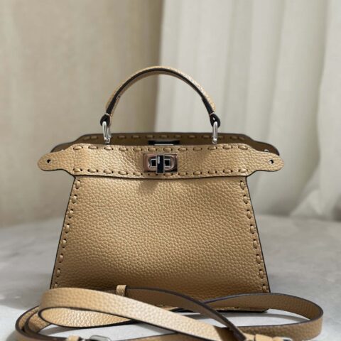 FENDI peekaboo 全新系列I see you petite 款号80133As棕色