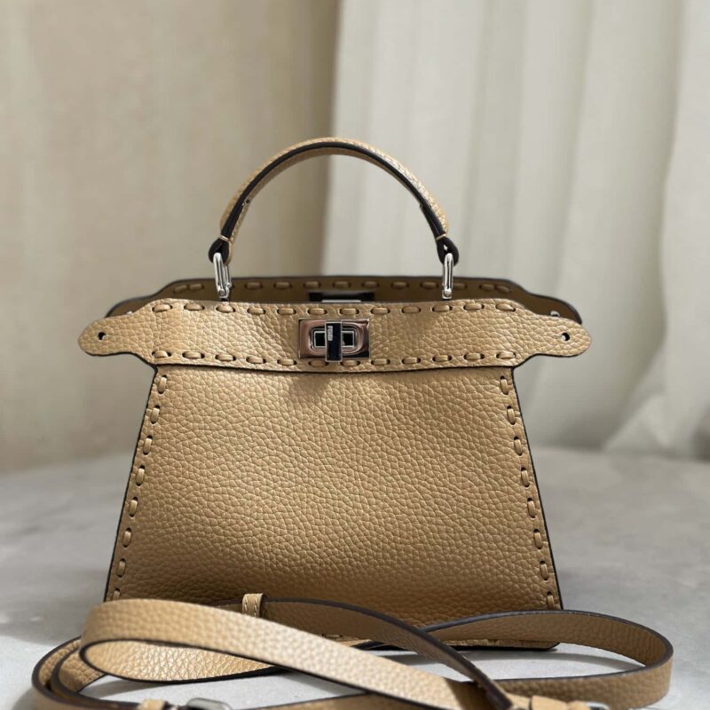 FENDI peekaboo 全新系列I see you petite 款号80133As棕色