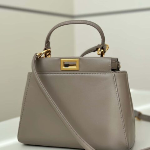 FENDI peekaboo系列 款号：8315灰色