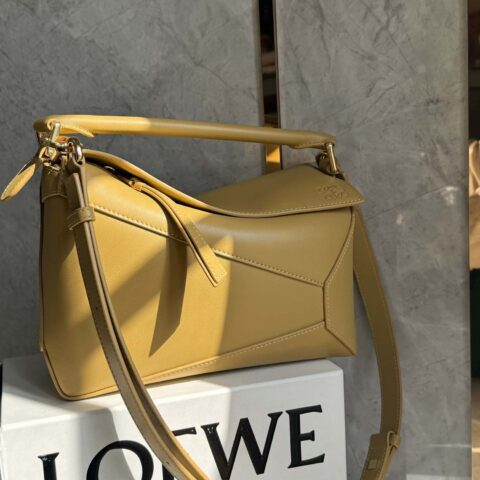 LOEWE最新做法沙漠黄🏜️puzzle 0681