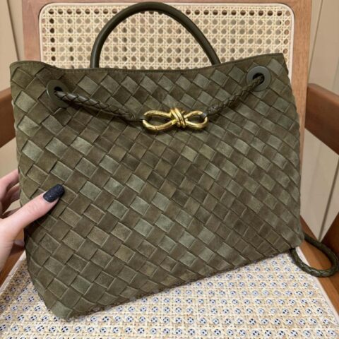 BV 中号Andiamo手提包 766016麂皮橄榄油绿