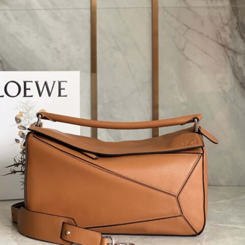 LOEWE🎩 男士Puzzle 大号几何包 0159棕色