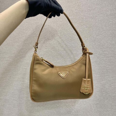 PRADA🎉升级版Hobo🎉1N204M金色五金🎉🎉