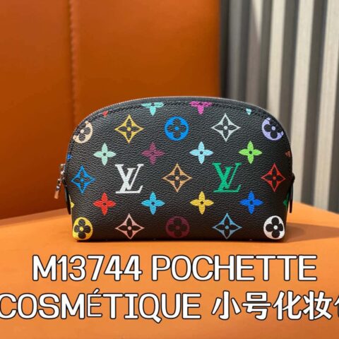 【原单精品】M13744黑彩 化妆包系列 POCHETTE COSMÉTIQUE 小号化妆包