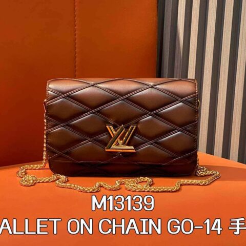 【原单精品】M13139焦糖色 全皮菱格链条包 WALLET ON CHAIN GO-14 手袋