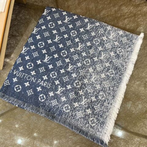 𝐋𝐨𝐮𝐢𝐬 𝐕𝐮𝐢𝐭𝐭𝐨ɴ•DenimGradient披肩 M77461