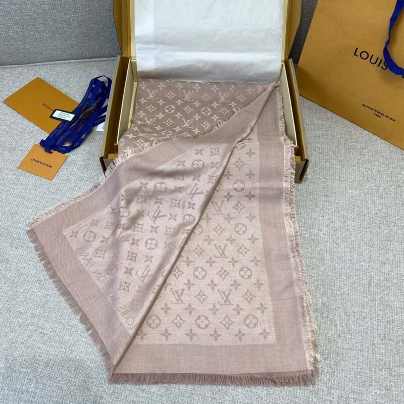 𝐋𝐨𝐮𝐢𝐬 𝐕𝐮𝐢𝐭𝐭𝐨ɴ•『shine monogram围巾披肩』M76875