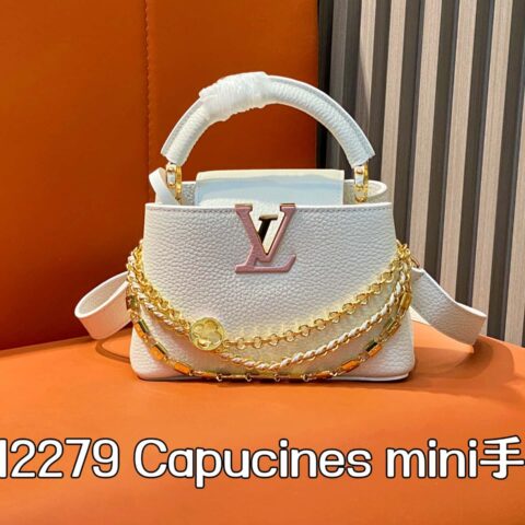【原单精品】M12279白色全皮cap那英款 本款Capucines mini手袋