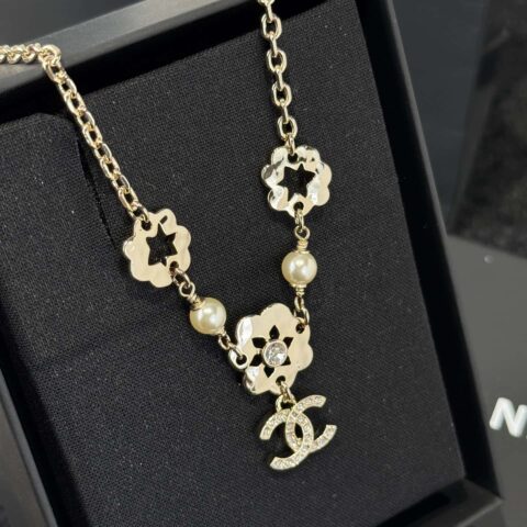 ❗️新品❗️ ☀️新款☑️ 香奈儿双c花朵项链 ☀️