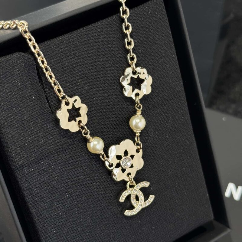 ❗️新品❗️ ☀️新款☑️ 香奈儿双c花朵项链 ☀️