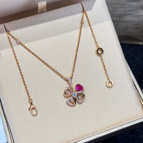 ❗️新品❗️ ☀BVLGARI宝格丽DIVAS’ DREAM 红宝石四叶草项链 ☀️