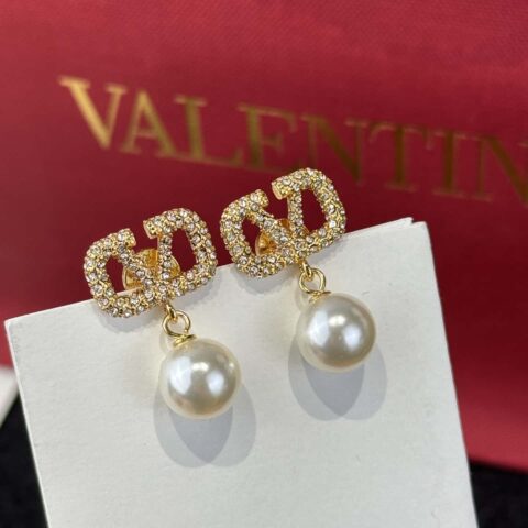 ❗️新品❗️ 新款☑️ VALENTINO华伦天奴砖珍珠耳钉耳环
