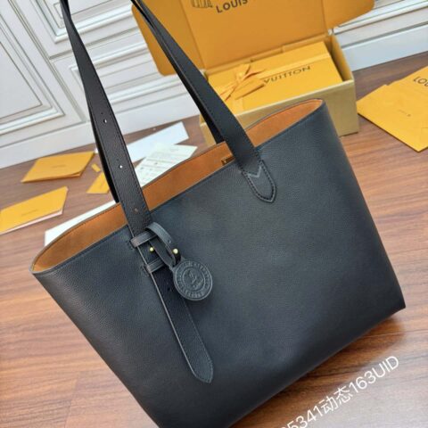 LV M25341 Low Key Cabas MM