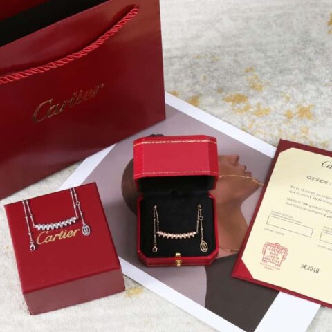 ❗️新品❗️  ☀️卡地亚clash de Cartier 带钻子弹头项链