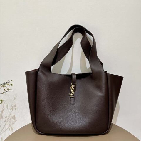 YSL 𝗕𝗘𝗔柔软鹿皮革托特包 763435深栗色