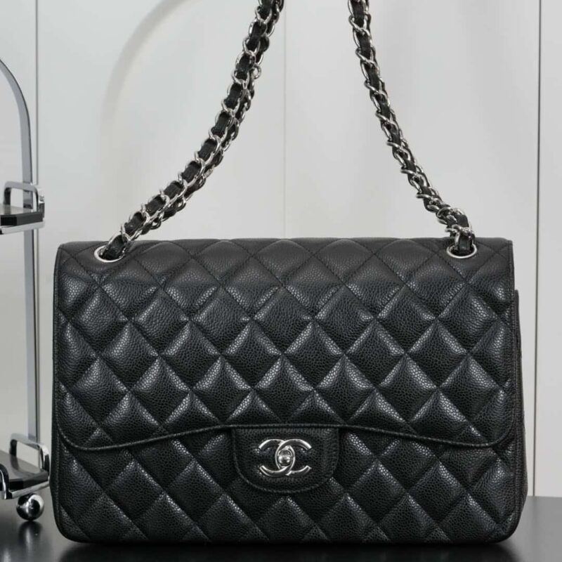 ℂ𝔽 𝗖𝗹𝗮𝘀𝘀𝗶𝗰 𝗙𝗹𝗮𝗽 𝐉𝐮𝐦𝐛𝐨 ｜正品皮 鱼子酱 黑银🖤 A58600