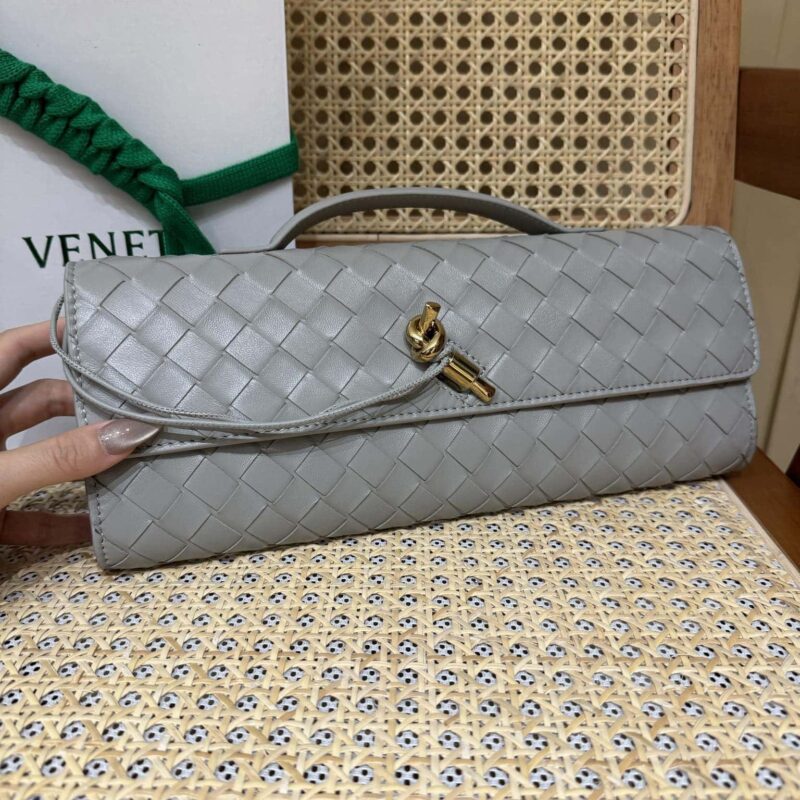 BV Andiamo手拿包 741511银灰色