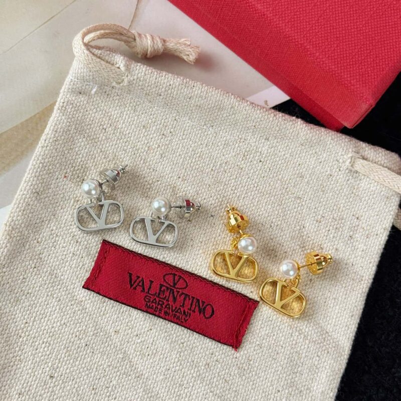 ❗️新品❗️  新款☑️ VALENTINO华伦天奴珍珠耳钉耳环