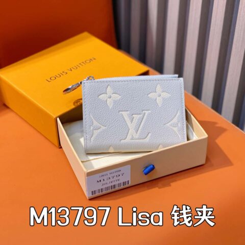 【原单精品】M13797芋泥紫（丝印） 全皮两折钱包 Lisa 钱夹