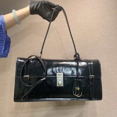 PRADA🎉新款笔筒包🎉1BN024大号🎉🎉