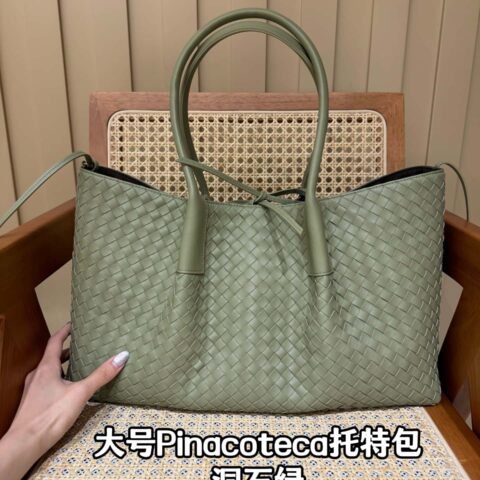 BV 大号Pinacoteca托特包 817166洞石绿