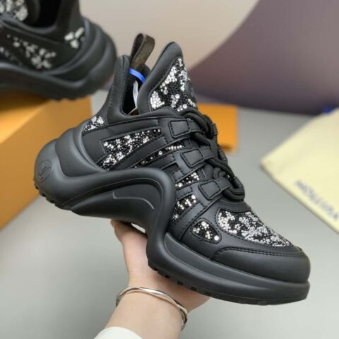 LV 【超🔥爆】L系列拱桥减振老爹鞋