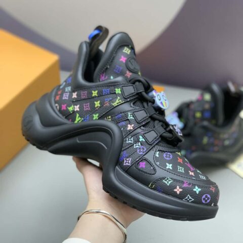 LV 【超🔥爆】L系列拱桥减振老爹鞋
