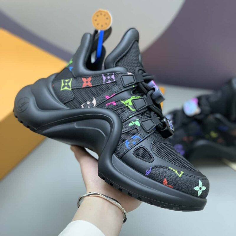 LV 【超🔥爆】L系列拱桥减振老爹鞋
