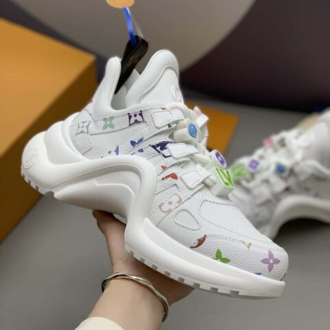 LV 【超🔥爆】L系列拱桥减振老爹鞋
